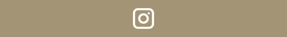 Botón dorado con logo de Instagram que redirecciona a la página de Estudio Jurídico LEGEM en dicha red social.
